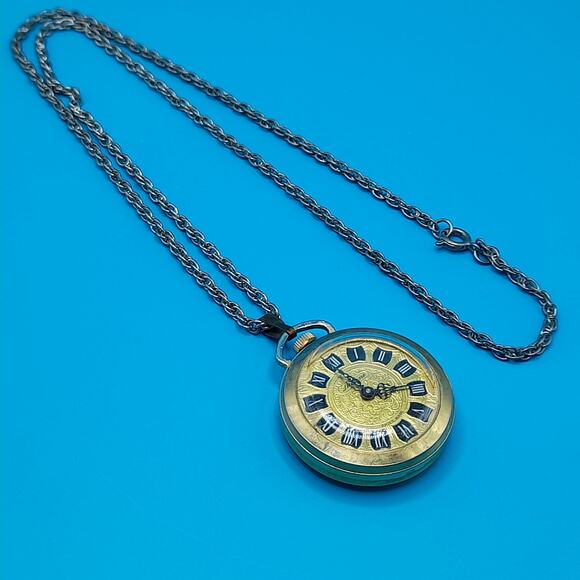 Lucerne Swiss Made Wind Up Gold Watch Pendant Necklace 1960s Vintage main image 4